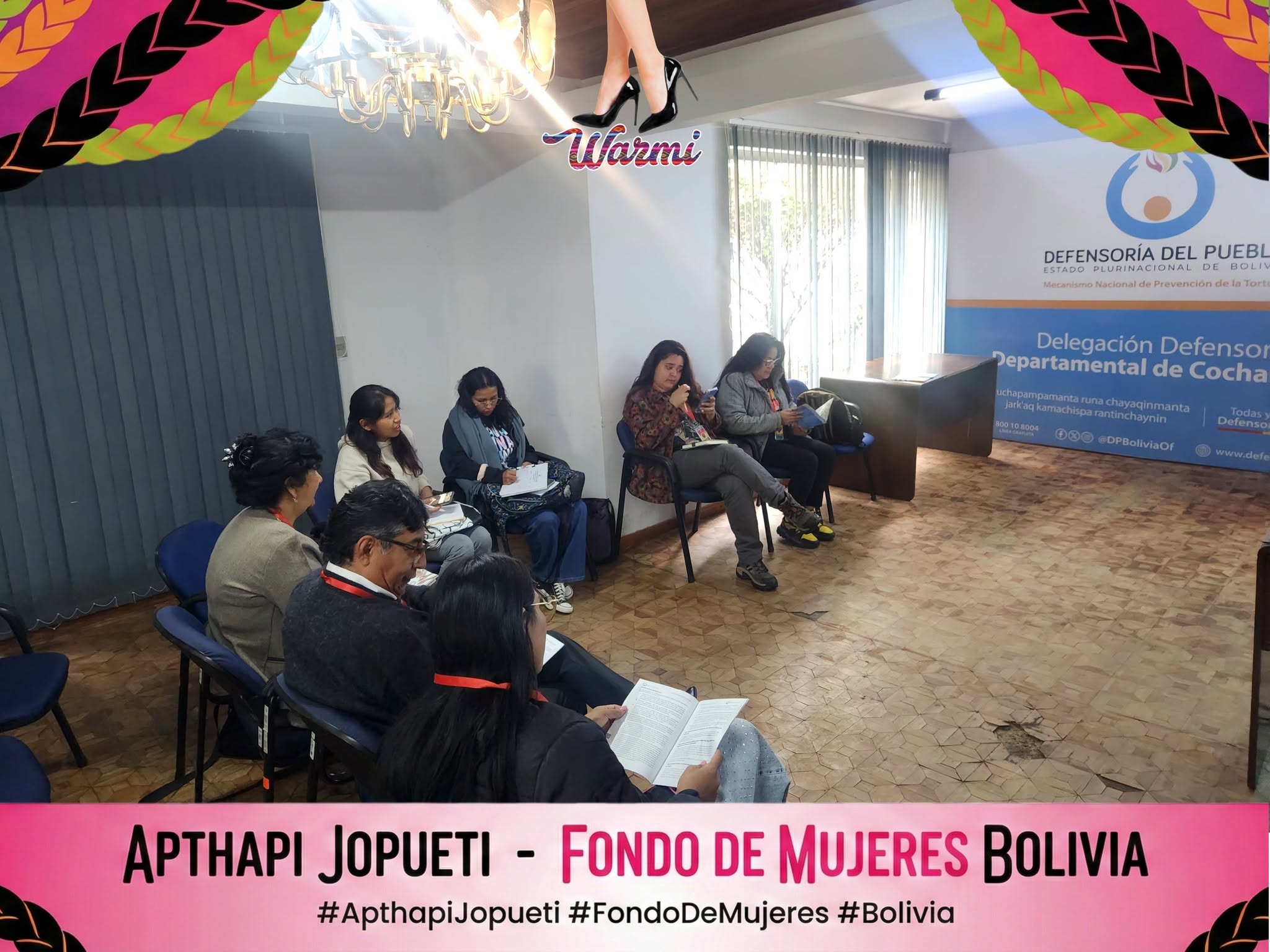 Integrantes de WARMI durante la jornada de capacitación con la Defensoría del Pueblo