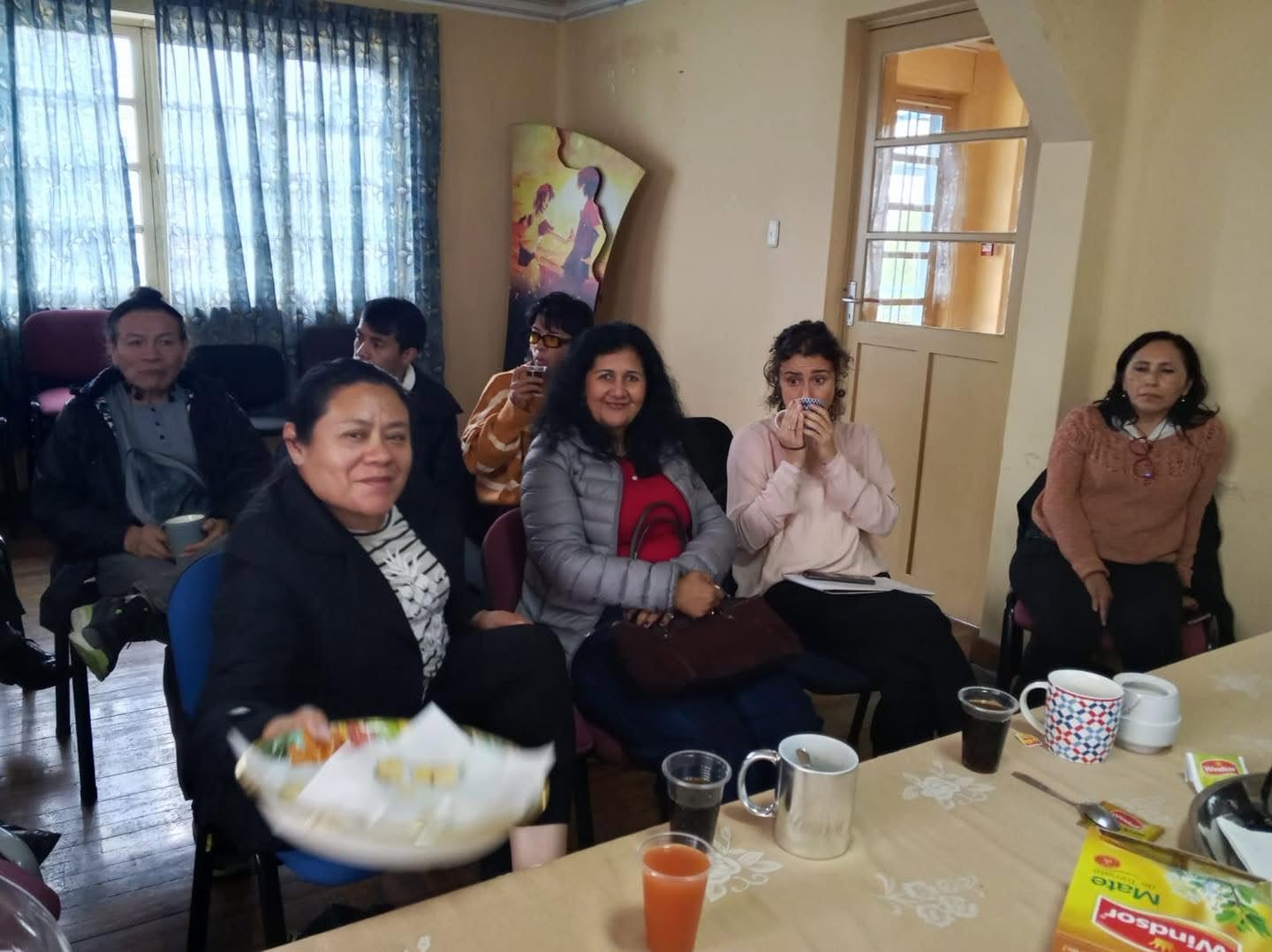 Integrantes de WARMI durante el espacio de diálogo y análisis sobre VIH